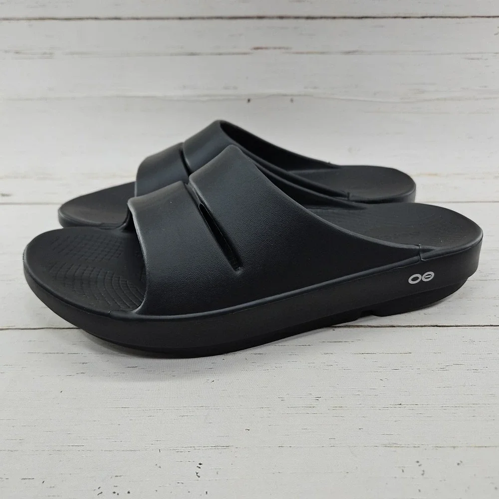 Oofos OOahh Mens‎ Size 10 Black  Recovery Summer Slide Sandals Arch Support
